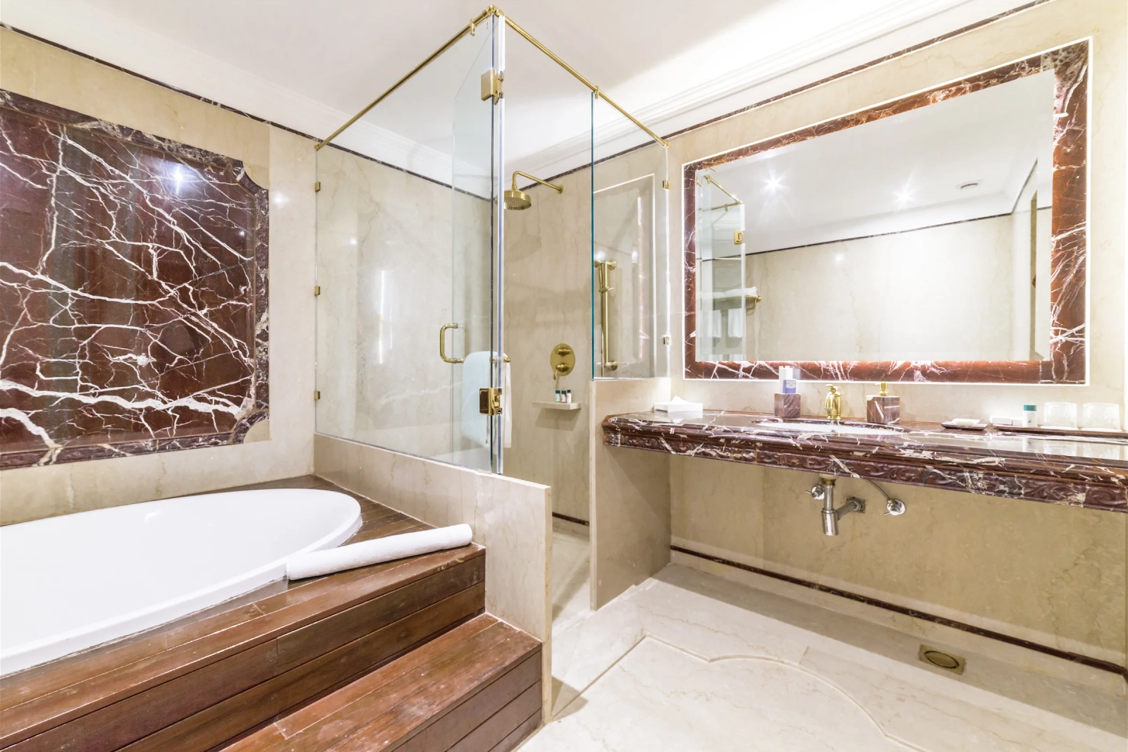First-Suite-Room-5