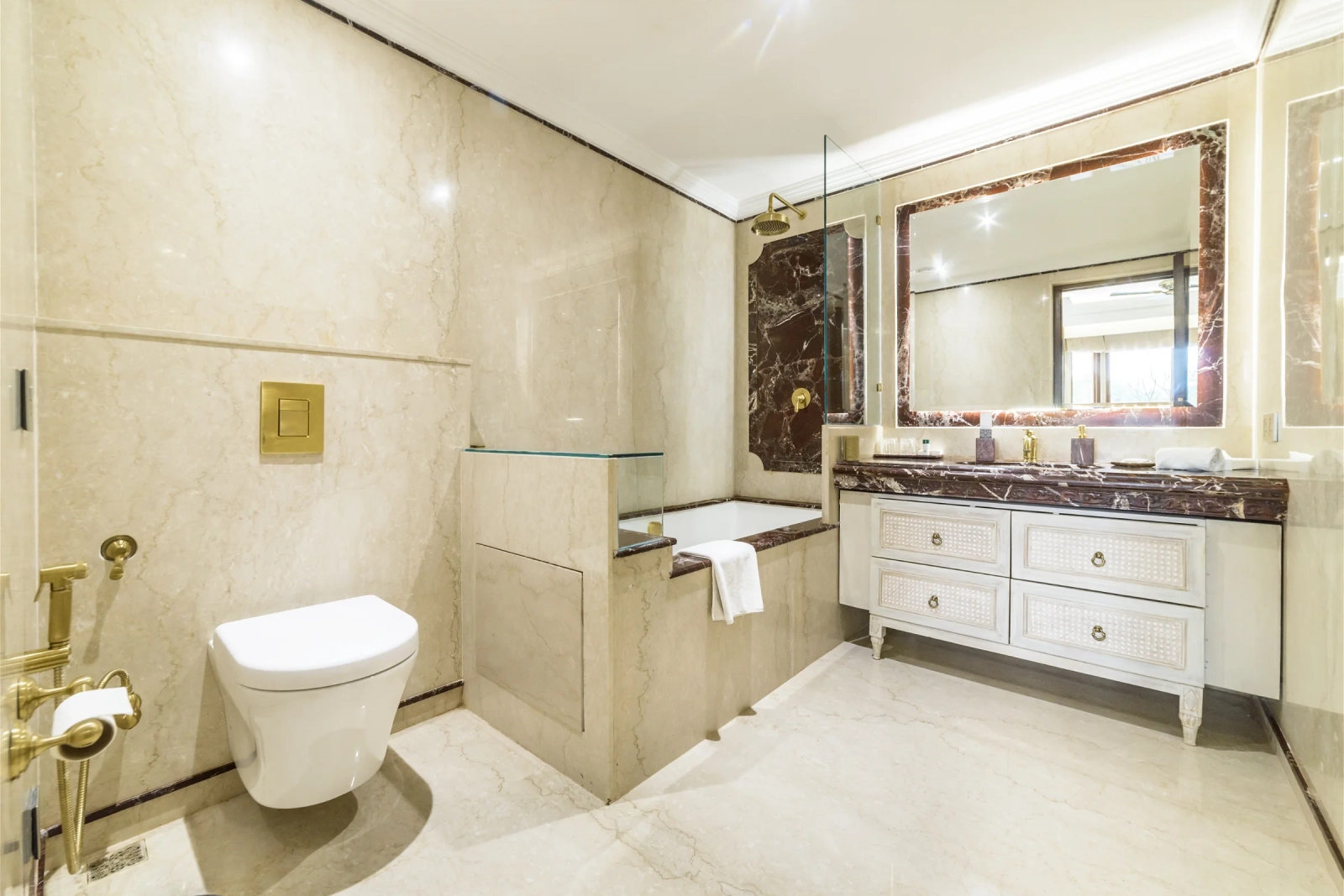 Second-Suite-Room-4